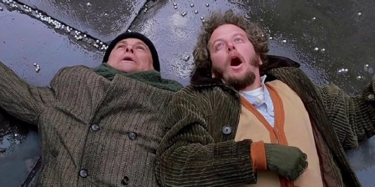 Почти как в “Один дома”. 10 cамых нелепых ограблений 2019 года (ВИДЕО)