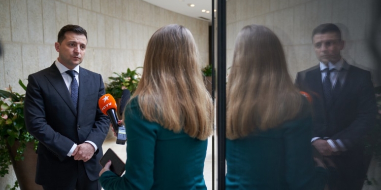 Два списка: Украина ведет переговоры об обмене пленных, находящихся в России и на временно оккупированных территориях, – Зеленский