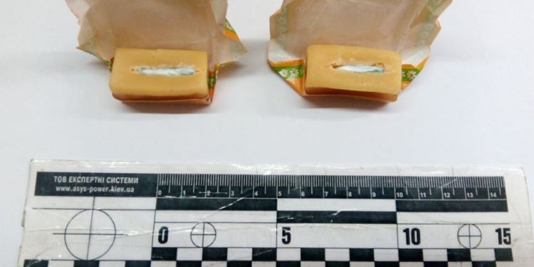 В Николаевский СИЗО пытались передать наркотики в конфетах (ФОТО)