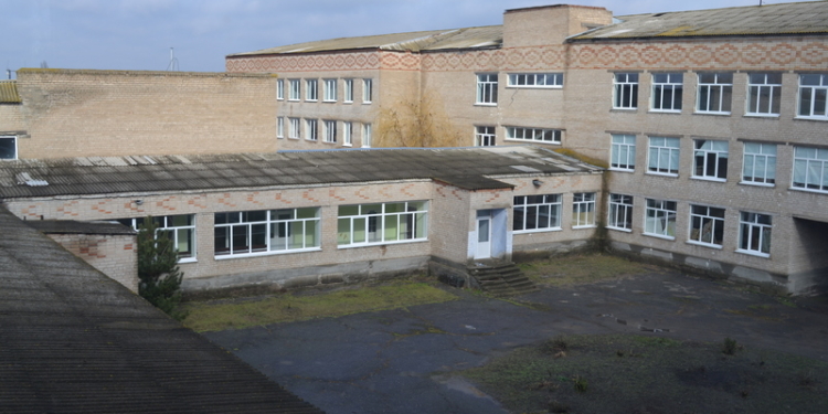 Николаевский облсовет будет настаивать, чтобы Николаевская ОГА включила Новобугскую школу в государственную программу (ФОТО, ВИДЕО)