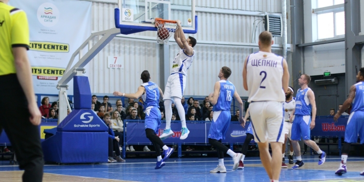 МБК «Николаев» не смог одолеть «Одессу» (ФОТО)