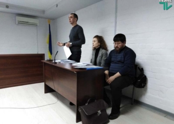 В суде Николаева представитель горсовета упрекнул покусанную бешеной собакой женщину в отсутствии экспертизы челюстей покусавшего ее животного (ВИДЕО, ФОТО)
