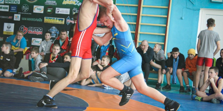 В Николаеве прошел традиционный турнир по греко-римской борьбе «Хоробрі серця» (ФОТО)
