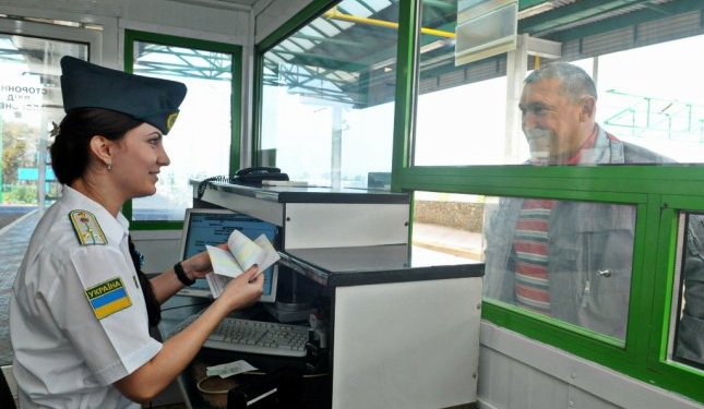 В Украину не пустили двух российских пропагандистов