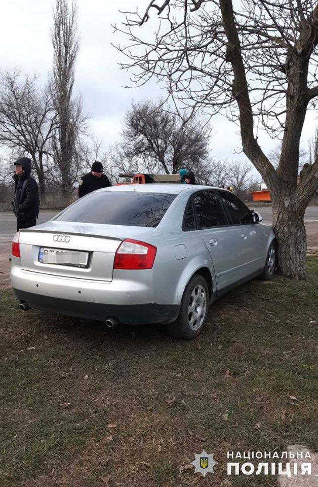 В Николаеве полицейские с погоней задержали гражданина Грузии, который подозревается в автомобильной краже (ФОТО) 1