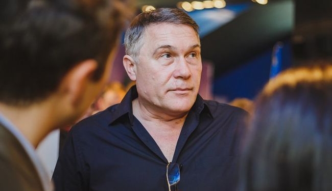 Над запуском телеканала для оккупированного Донбасса работает режиссер “Слуги народа”