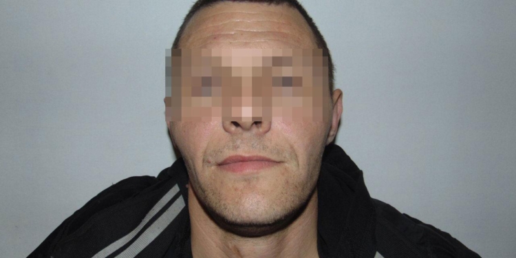 На Николаевщине житель Херсонской области пытался угнать ВАЗ (ФОТО)