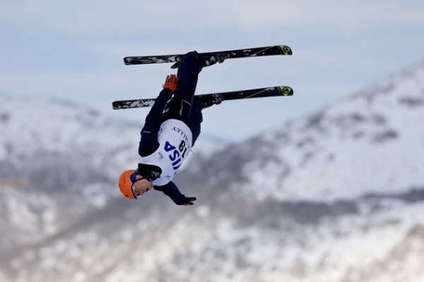 Николаевец добыл серебряную медаль на шестом этапе Кубка Европы по лыжной акробатике 3