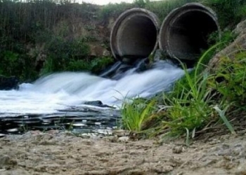На Николаевщине КП без разрешения сбрасывало в реку обратные воды