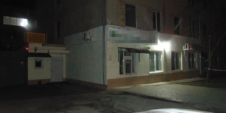 Полиция сообщила подробности ночного ограбления отделения “Приватбанка” в Николаеве (ФОТО)