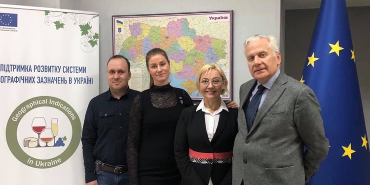 “Дорога вина и вкусов Николаевщины” зовет местных виноделов и производителей продуктов