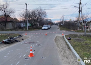 В Николаеве после столкновения мопеда с иномаркой погиб 25-летний парень (ФОТО)