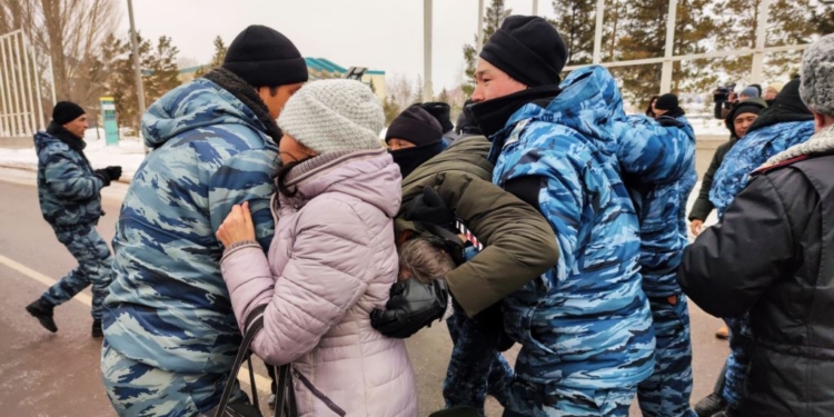В Казахстане в ходе протестов задержали 23 человека