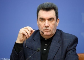 СНБО требует решить проблему импорта электроэнергии из России и Беларуси