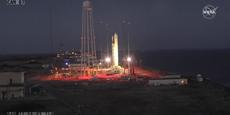 NASA отменило пуск космического “грузовика” Cygnus за две минуты до старта