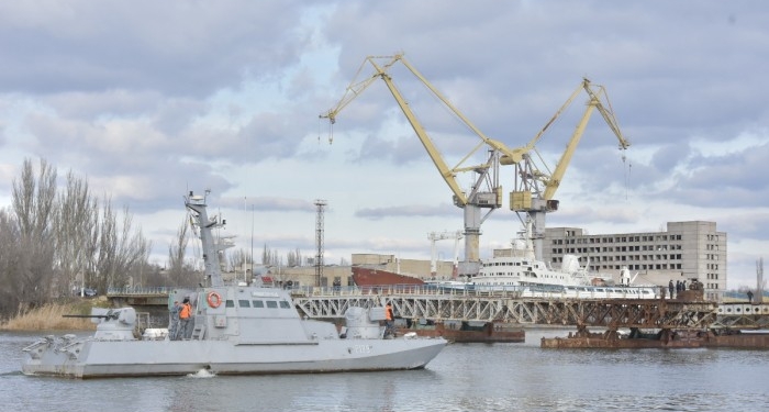 Бронекатера “Бердянск” и “Никополь” пришли на ремонт на Николаевский  судостроительный завод