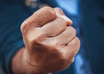 В николаевской больнице подрались двое мальчишек, на подмогу приехали родители – теперь это дело полиции