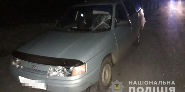 В Очакове водитель ВАЗа насмерть сбил женщину, переходившую дорогу (ФОТО)