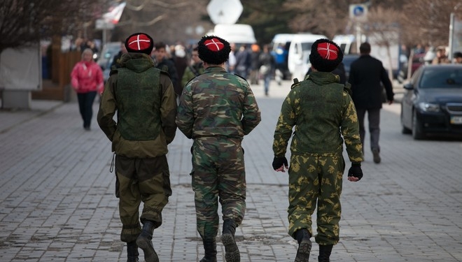 Коронавирусный патруль: в Екатеринбурге казаки ищут чихающих китайцев