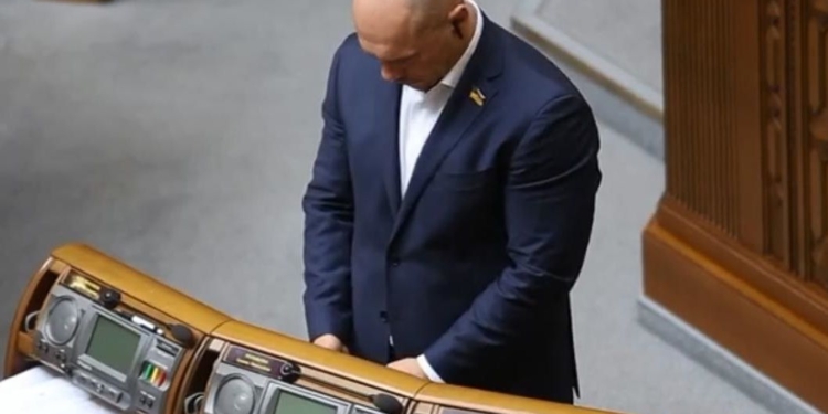 «Страну, с*ка, проср*ли»: Кива во время заседания Рады жаловался Жириновскому (ВИДЕО)