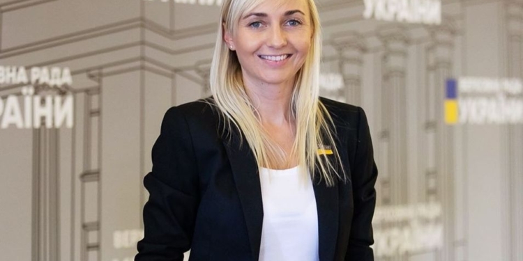 Фарммафия оккупировала Минздрав, утверждает нардеп, которой угрожали из-за цен на лекарства (ФОТО, ВИДЕО)