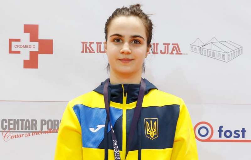 Николаевская саблистка Александра Бондарь добыла «серебро» чемпионата Европы среди кадетов 3