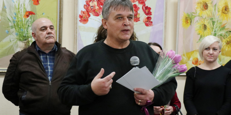 В ожидании календарной весны в Николаеве студия Валентина Меркулова открыла вдохновляющую выставку (ФОТО)