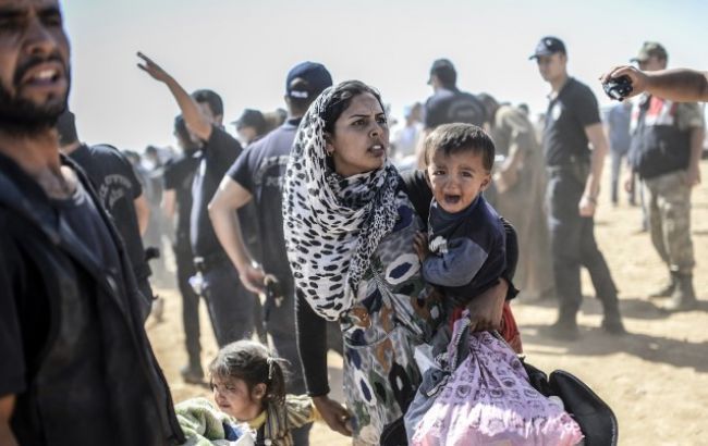 Границу Турции с ЕС пересекли свыше 100 тысяч беженцев – в Греции их встречали водометами и слезоточивым газом 1