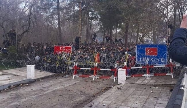 Внешние границы ЕС не будут открыты для мигрантов