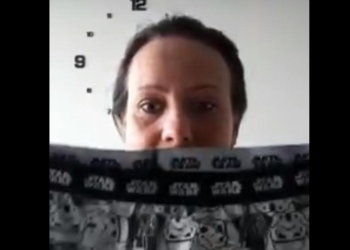 Смех сквозь слезы: в сети ширится  лайфхак, как сделать маску из мужских трусов (ВИДЕО)