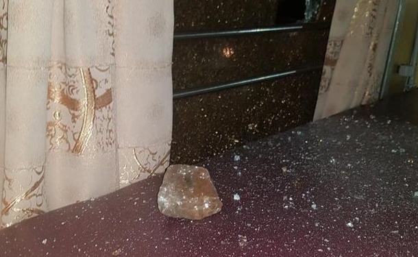 Поезд Львов-Москва забросали камнями