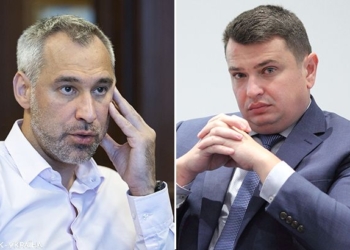 На заседание фракции “Слуга народа” приглашены Рябошапка и Сытник