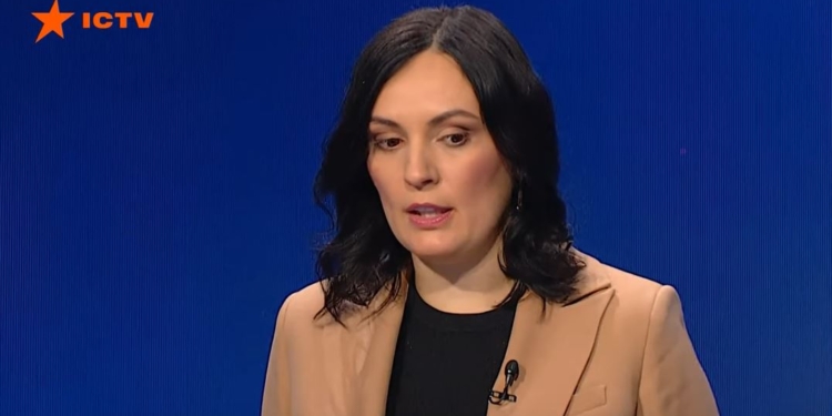 Когда на работу? Карантин продлят до мая (ВИДЕО)