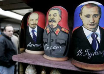 В Кремле заявили, что Путин против культа личности Путина