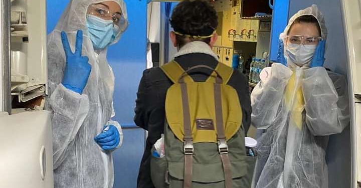 Из Нью-Йорка вылетел спецрейс “МАУ” с 354 украинцами на борту (ФОТО)