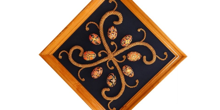 Николаевский художественный музей презентует виртуальную выставку мастерицы-писанкарки (ФОТО)