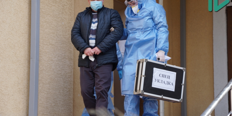 Коронавирус в Украине – в Николаеве прошли учения для медиков (ФОТО, ВИДЕО)