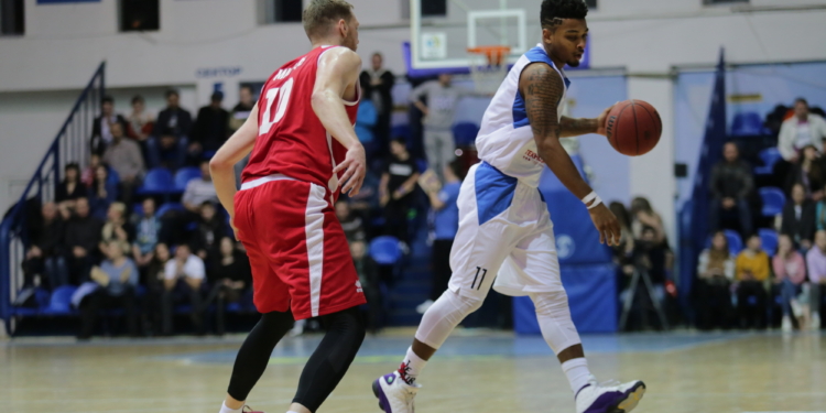 МБК «Николаев» сенсационно обыграли лидера Суперлиги (ФОТО)