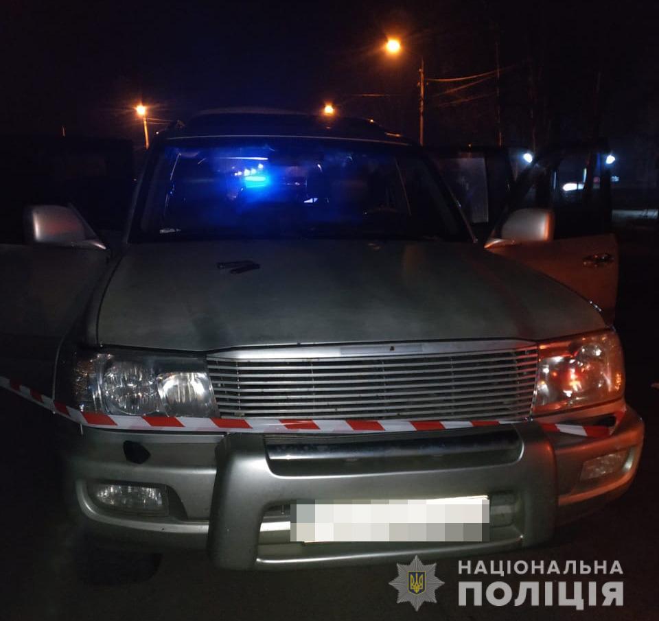 На Днепропетровщине в багажнике автомобиля нашли застреленного полицейского 1