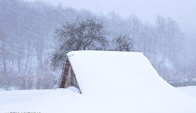 В Карпатах выпало свыше метра снега