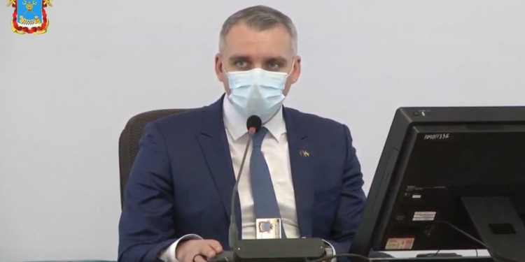 Сенкевич на сессии горсовета отказался обсуждать временную отмену местных налогов для предпринимателей