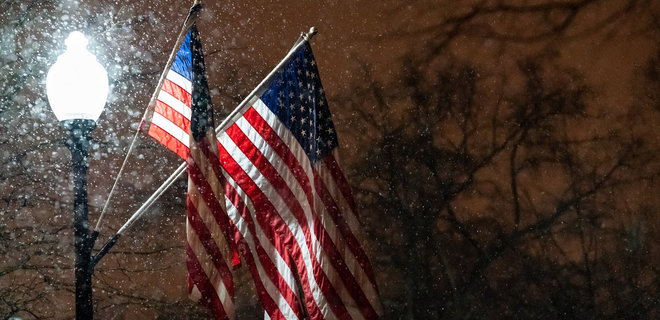 Выборы в США: два кандидата демократа снялись с гонки