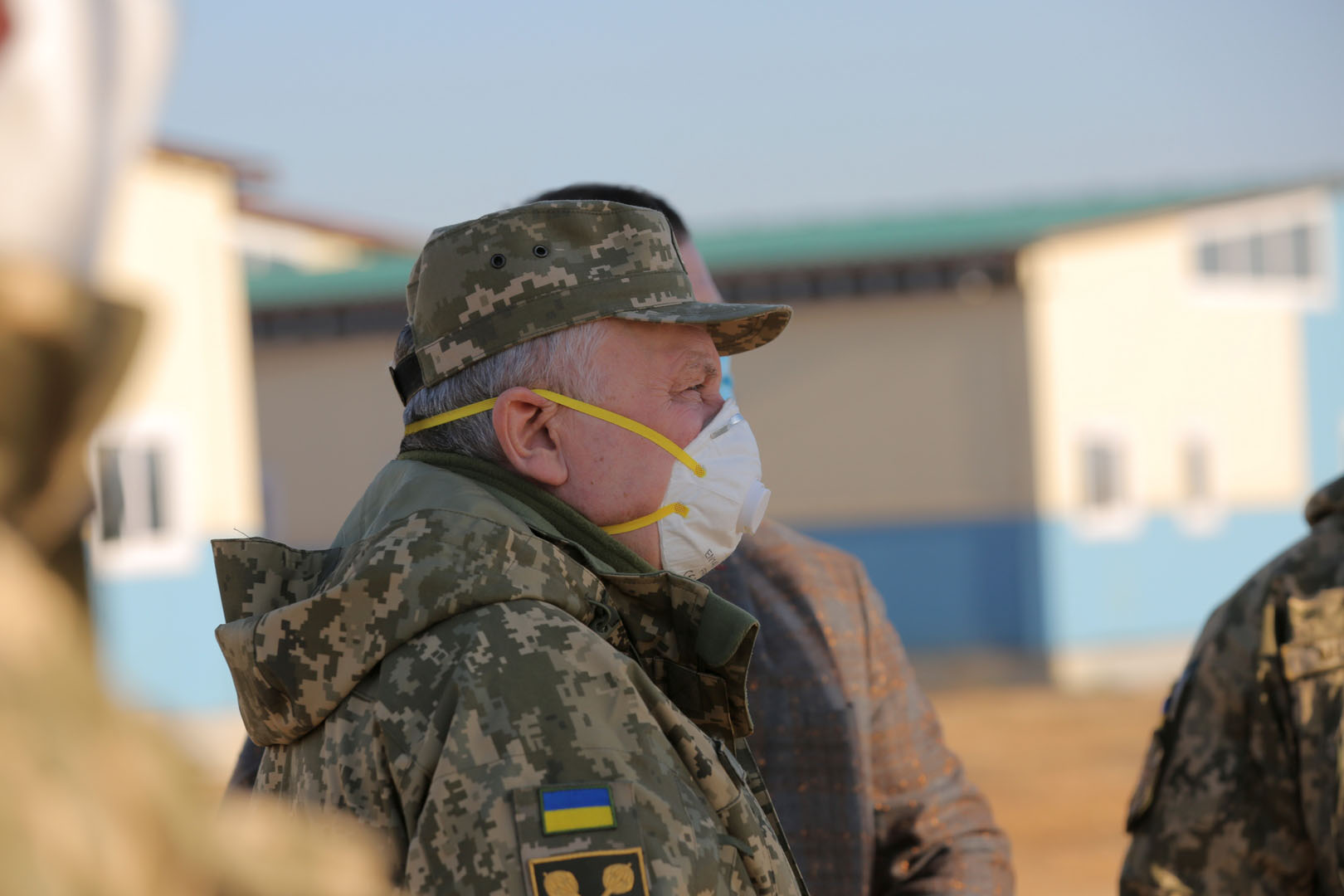 Таран и Хомчак ознакомились с ходом строительства бригадного городка на николаевском полигоне «Широкий лан» (ФОТО)