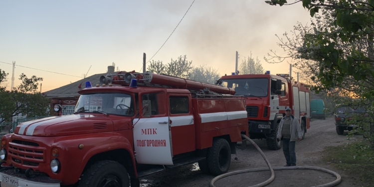 На Николаевщине сгорел двухэтажный дом и хозпостройка с 40 цыплятами