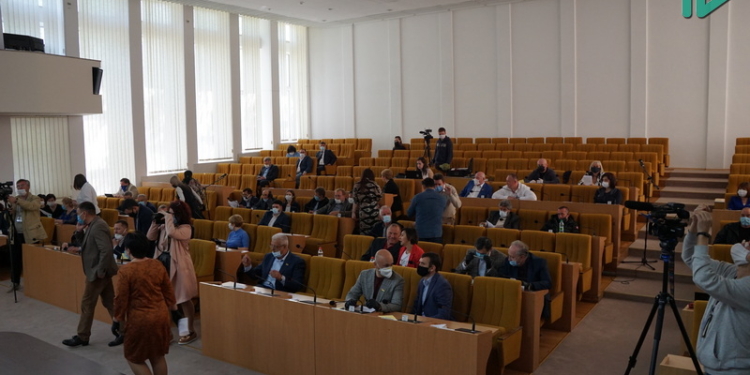 Не коронавирусом единым: на сессии Николаевского облсовета хотят избрать первого зама Москаленко (ТРАНСЛЯЦИЯ)