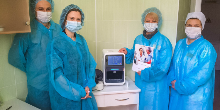 В Николаев прибыл современный аппарат для ПЦР-исследований (ФОТО)