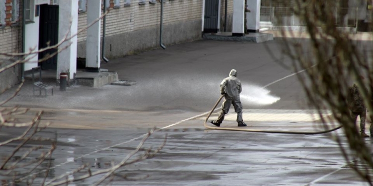 Николаевские десантники показали, как противодействуют коронавирусу (ФОТО)