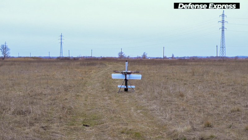 "Гром". В Украине испытали дрон-камикадзе (ФОТО, ВИДЕО) 1