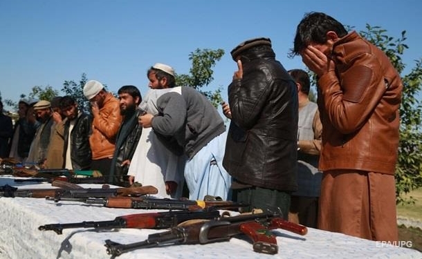 В Афганистане отпустили сотни пленных талибов