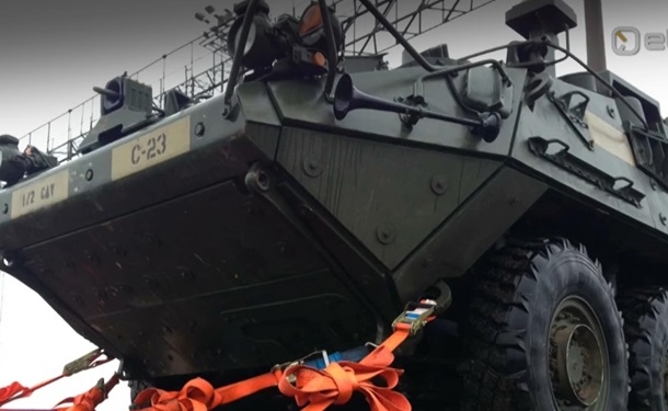 Франция перебросила в Эстонию эшелон со снаряжением для миссии НАТО